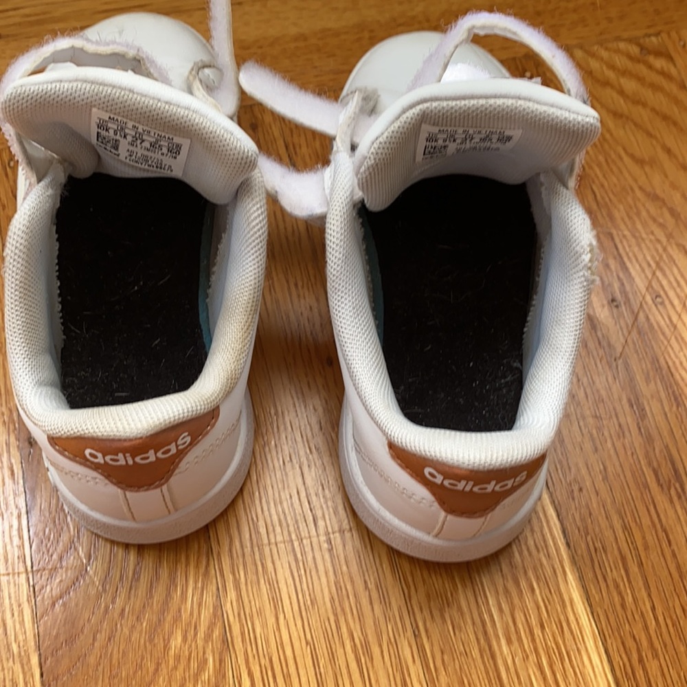 White and Gold Toddler Adidas Sneakers - Picture 7 of 7